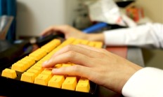 
        		宇树科技王兴兴：未来国家可以跟机器人收税！ 	