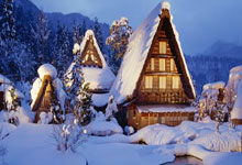 滕州张某某骑电车闯红灯被撞,负全责!视频→